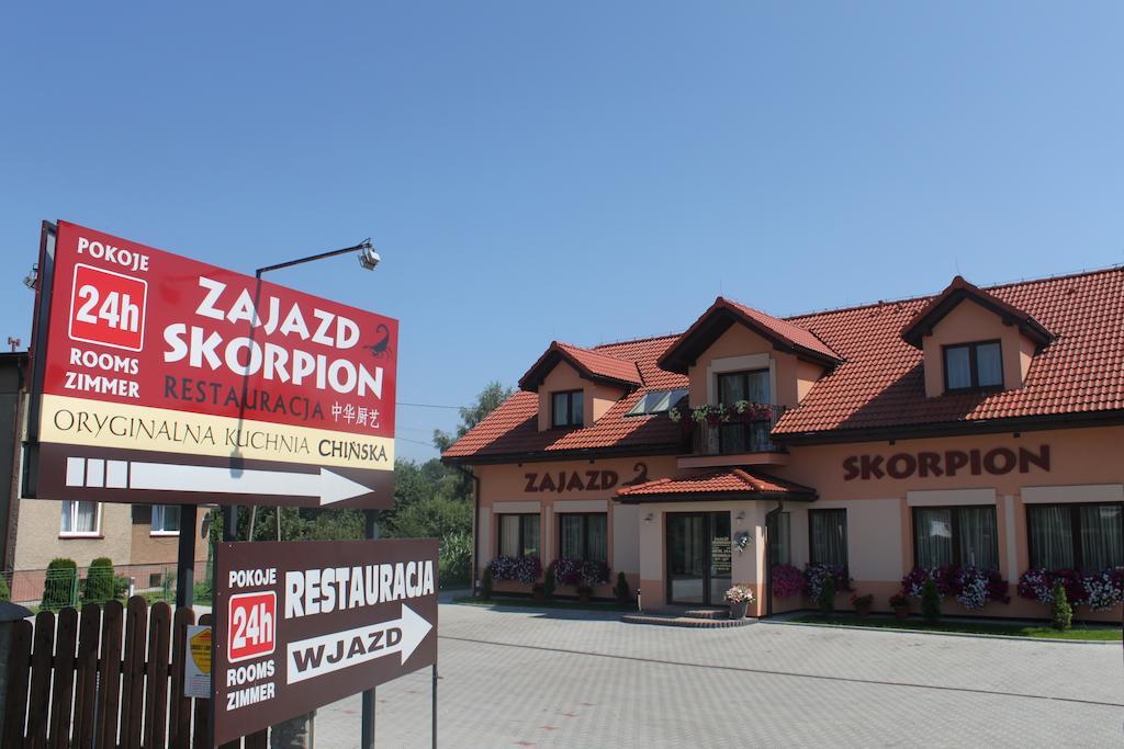 Zajazd Skorpion B&B Освенцім Екстер'єр фото